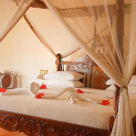 Swahili Beach Resort Zanzibar ภายนอก รูปภาพ
