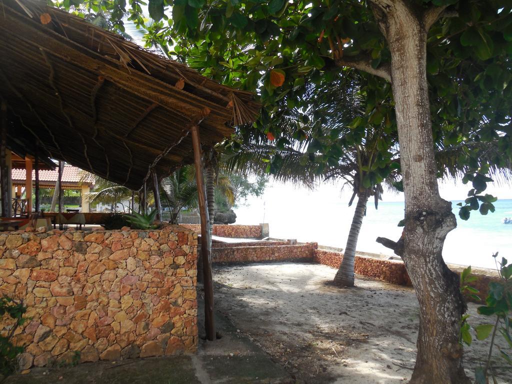 Swahili Beach Resort Zanzibar ภายนอก รูปภาพ