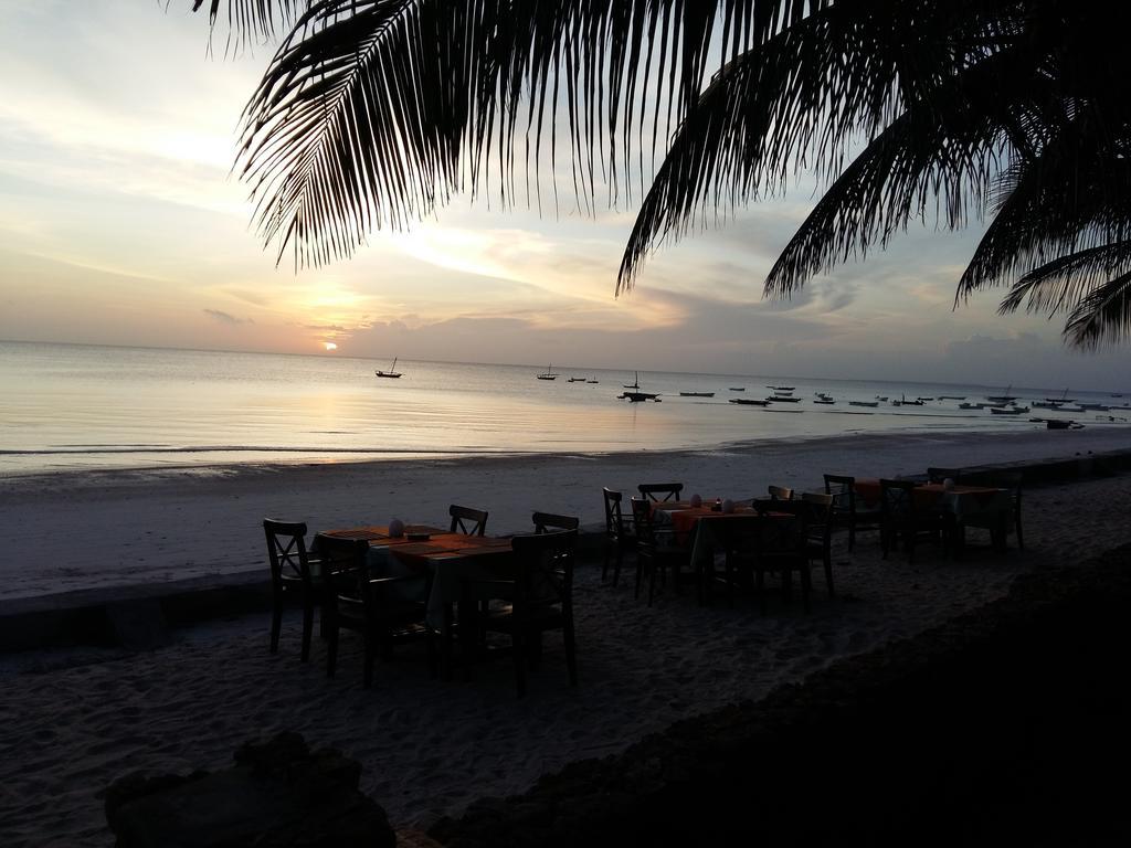 Swahili Beach Resort Zanzibar ภายนอก รูปภาพ
