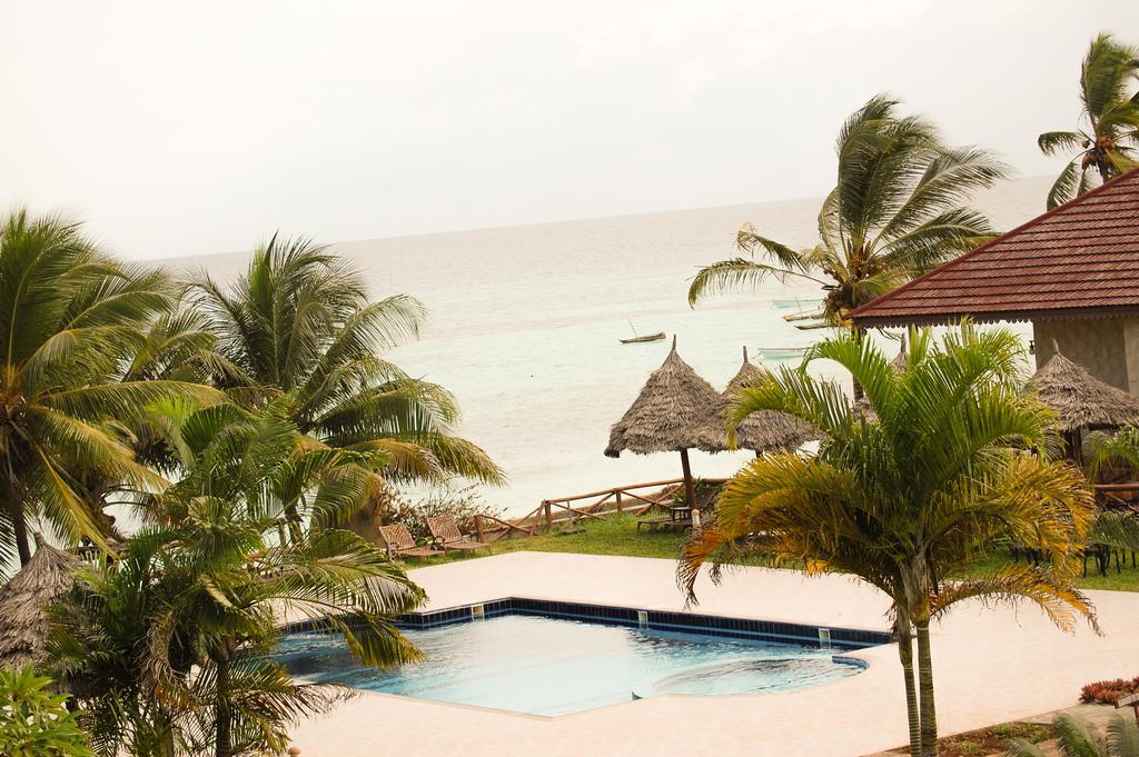 Swahili Beach Resort Zanzibar ภายนอก รูปภาพ