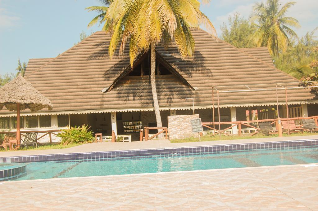 Swahili Beach Resort Zanzibar ภายนอก รูปภาพ