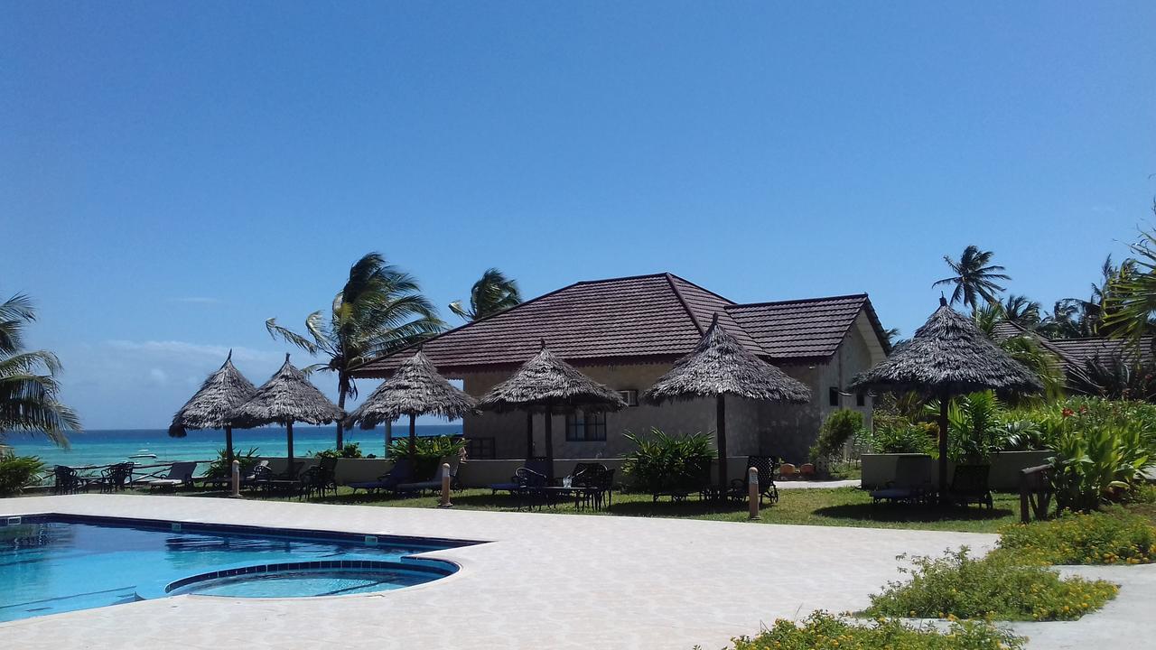 Swahili Beach Resort Zanzibar ภายนอก รูปภาพ
